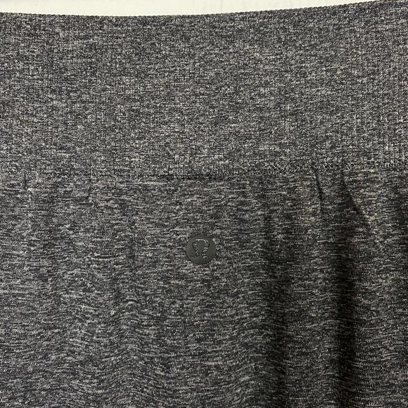 Lululemon Boulevard Bliss Gray Skirt Size 8 - Picture 4 of 8